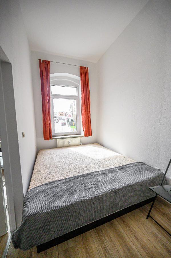 Kleine, Ruhig Gelegene Ferienwohnung In 普劳恩 外观 照片